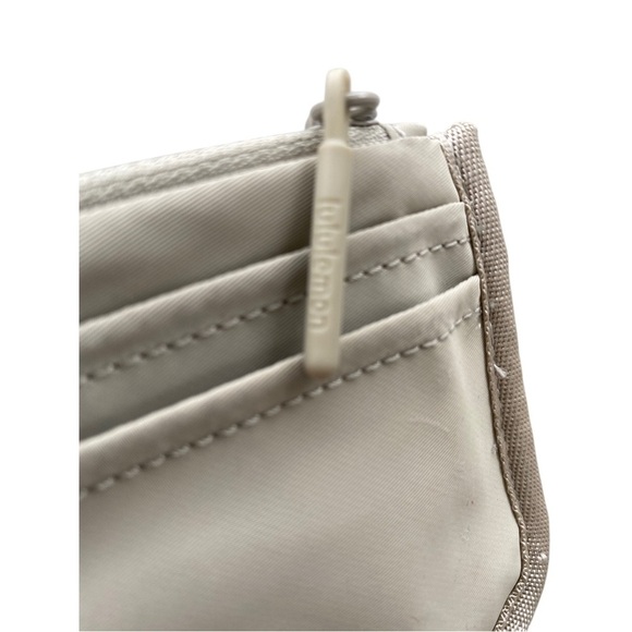 Lululemon Gray Zippered Pouch - Picture 3 of 5